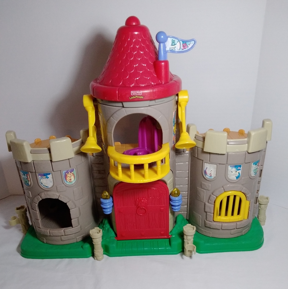 Fisher Price Little People Lil' Kingdom Castle 2003